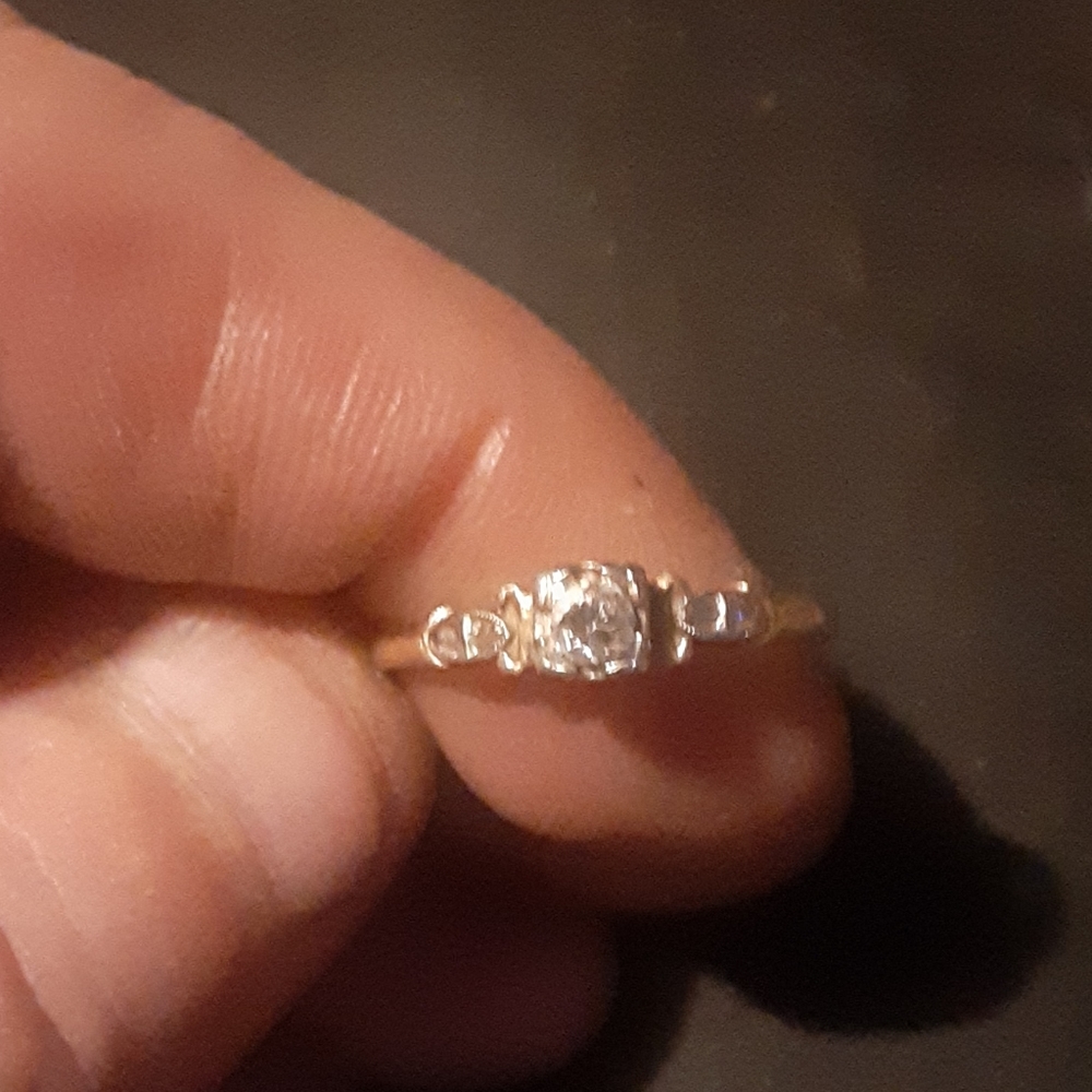 14k vintage gold diamond ring